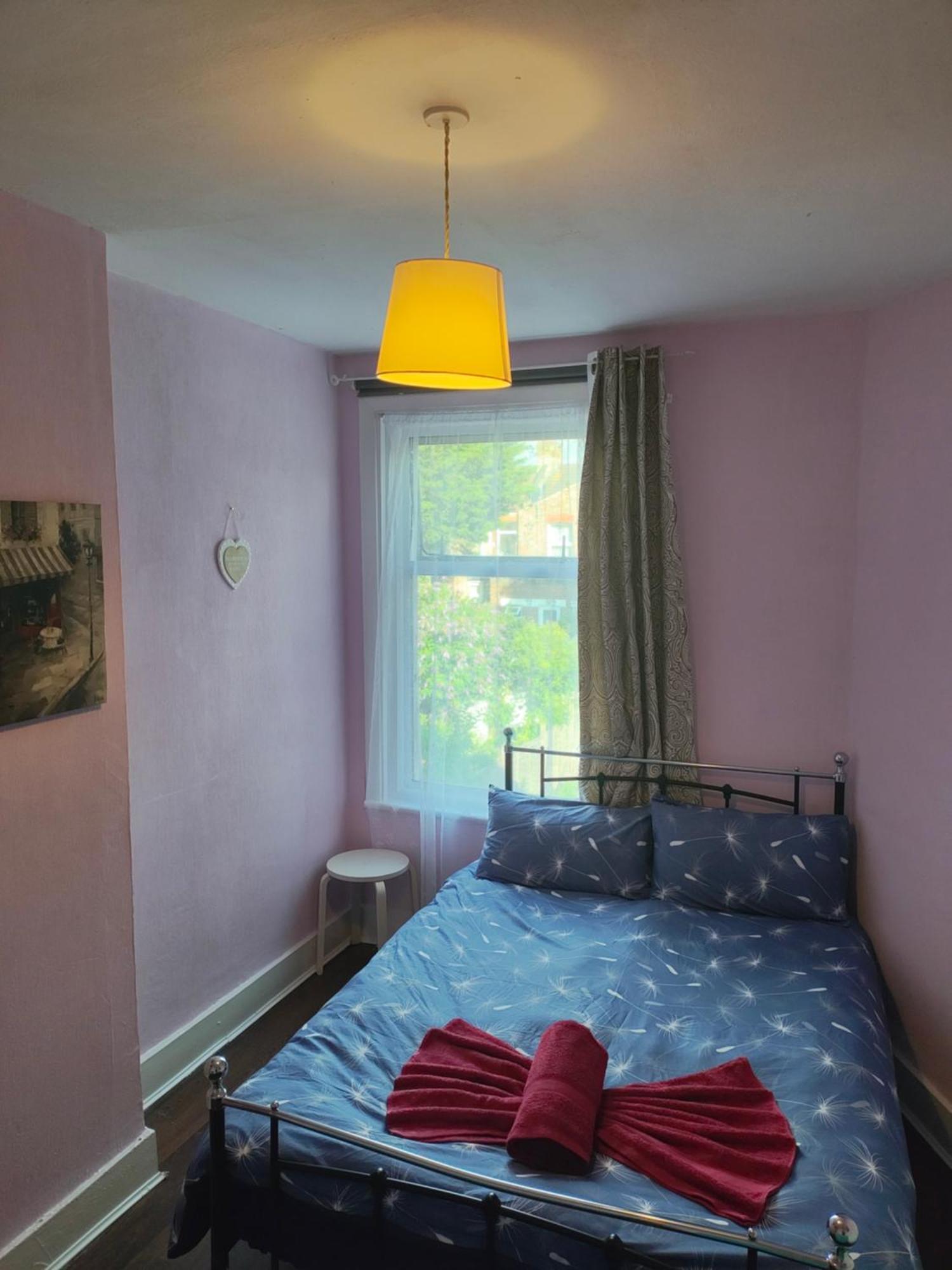 Charming Double Bed Retreat Hotel London Ngoại thất bức ảnh